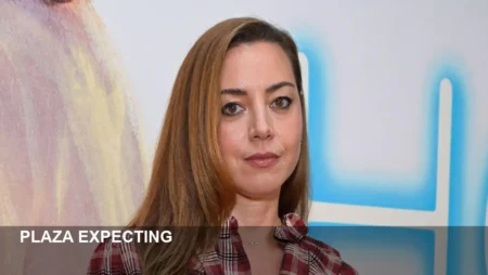 Aubrey Plaza Pregnant; Expecting First Child with Abbott